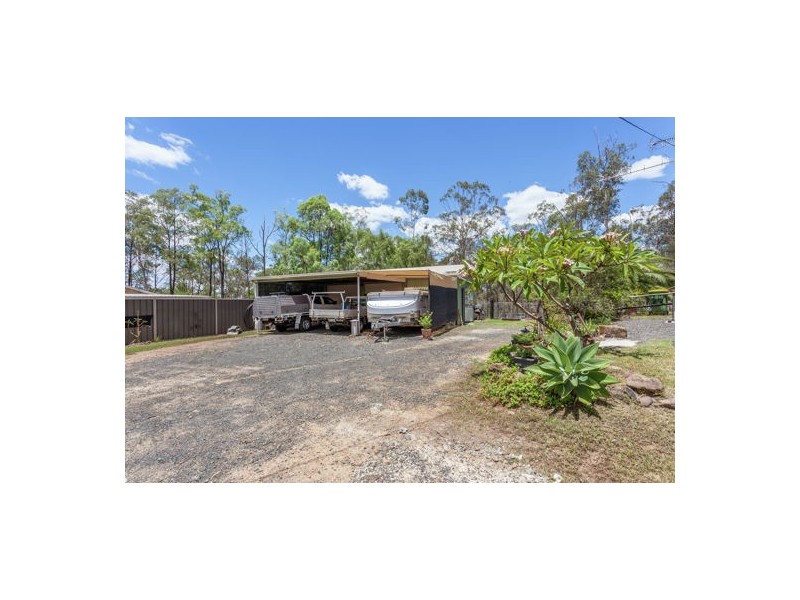 27 Squires Rd, Lockyer QLD 4344