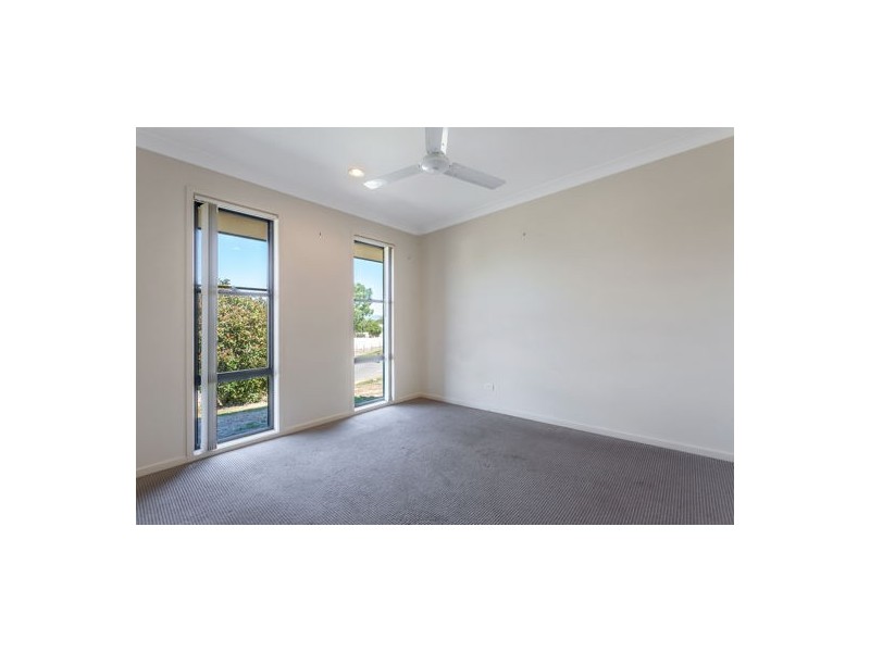 10 Paige Place, Helidon QLD 4344