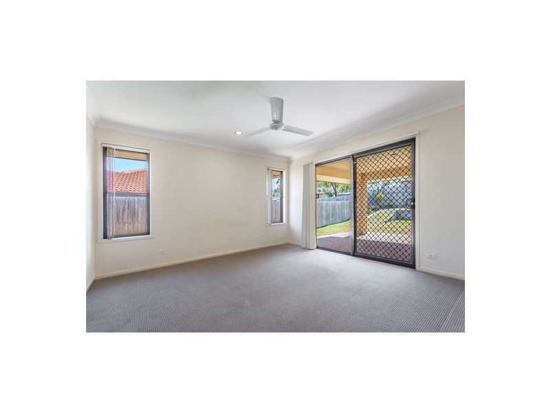 10 Paige Place, Helidon QLD 4344