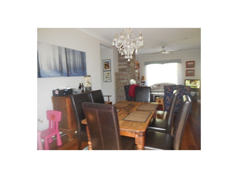 41 Gittins Road, Withcott QLD 4352
