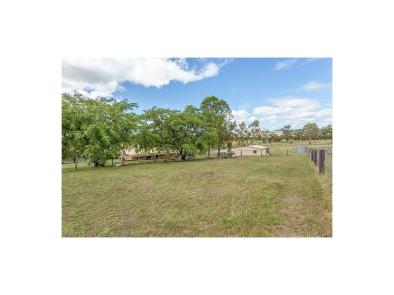 294 Flagstone Creek Rd, Carpendale QLD 4344