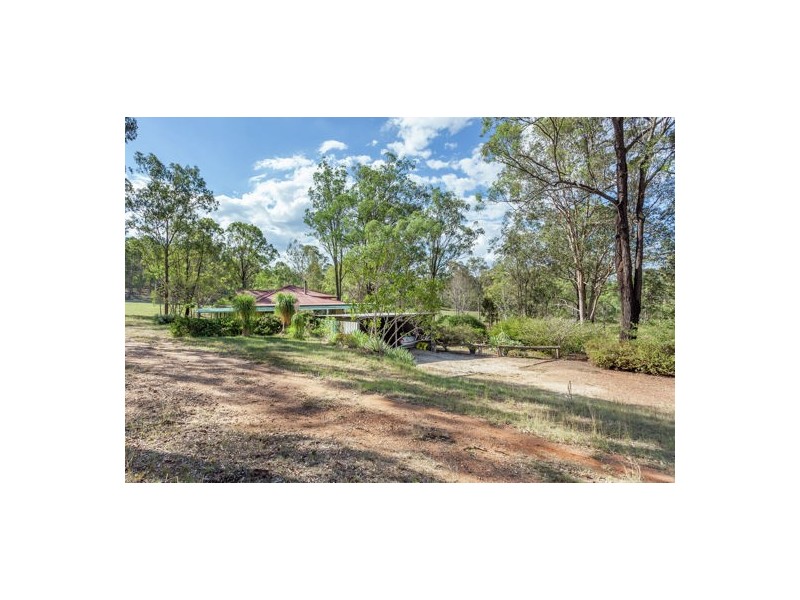 82 Connors Rd, Grantham QLD 4347