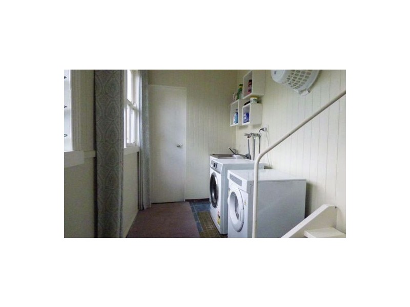 3 Nolan Street, Crows Nest QLD 4355