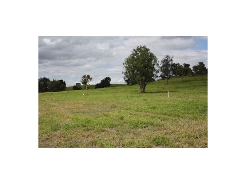 Withcott QLD 4352