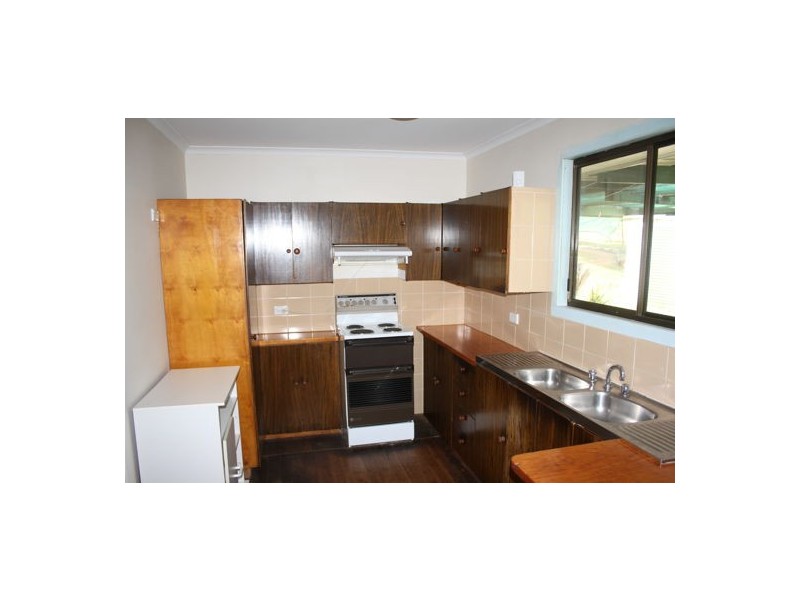 46 Topps Rd, Flagstone Creek QLD 4344