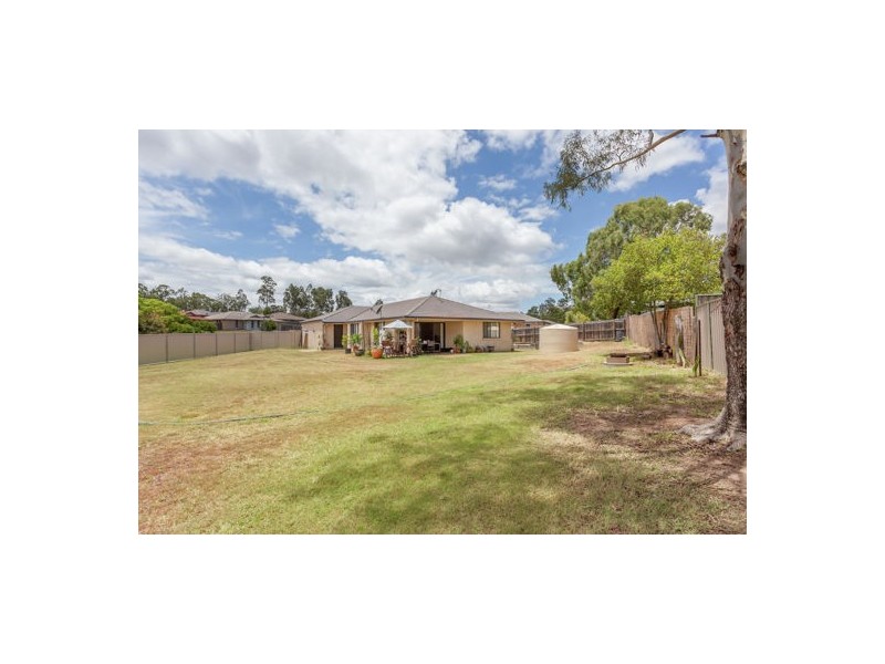 11 PAIGE PLACE, Helidon QLD 4344