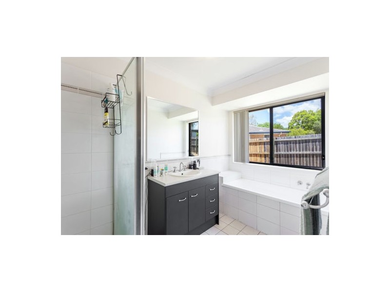 11 PAIGE PLACE, Helidon QLD 4344