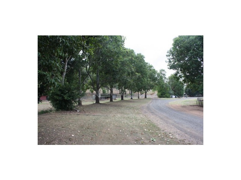 147 Murphys Creek Rd, Postmans Ridge QLD 4352