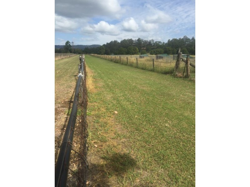 147 Murphys Creek Rd, Postmans Ridge QLD 4352