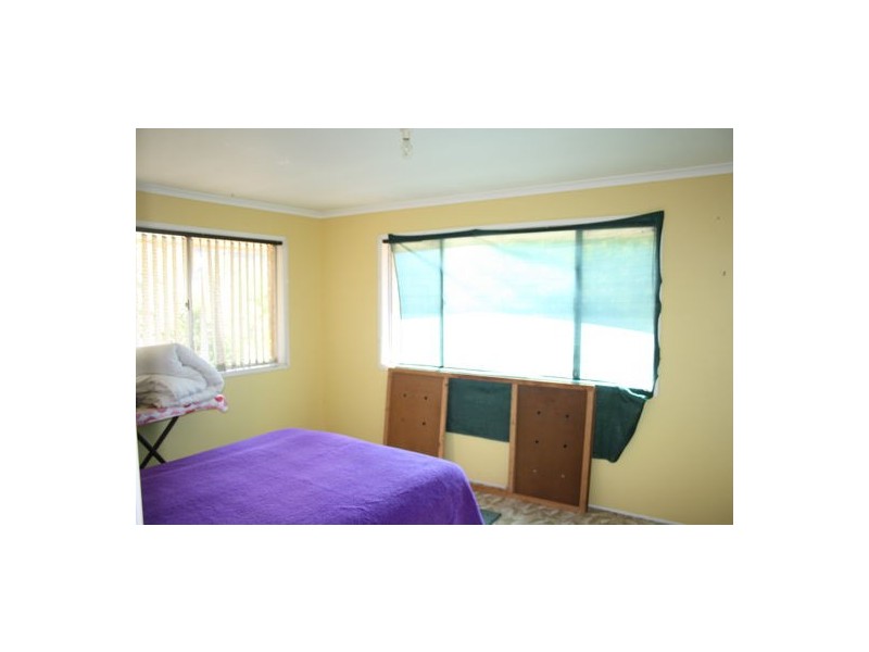 385 Topps Rd, Flagstone Creek QLD 4344