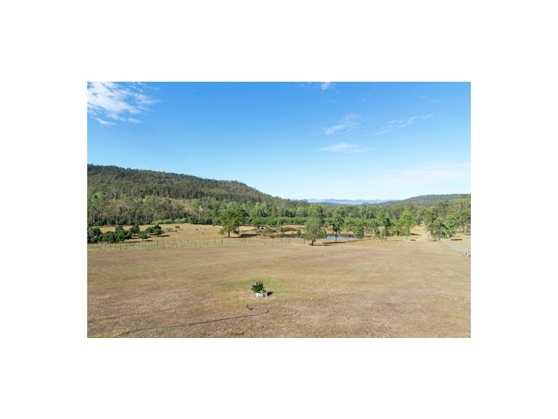 776 Sandy Creek Rd, Grantham QLD 4347