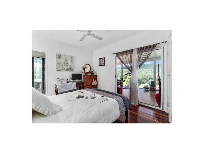 776 Sandy Creek Rd, Grantham QLD 4347