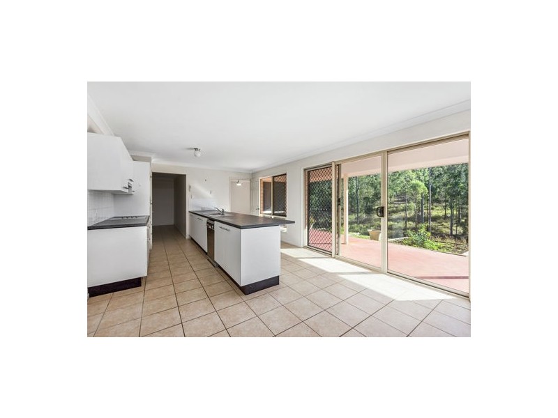 40 Dobel Drive, Upper Lockyer QLD 4352