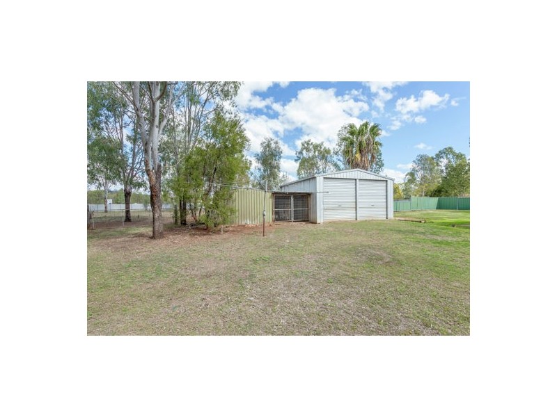 9 Bradton Court, Withcott QLD 4352
