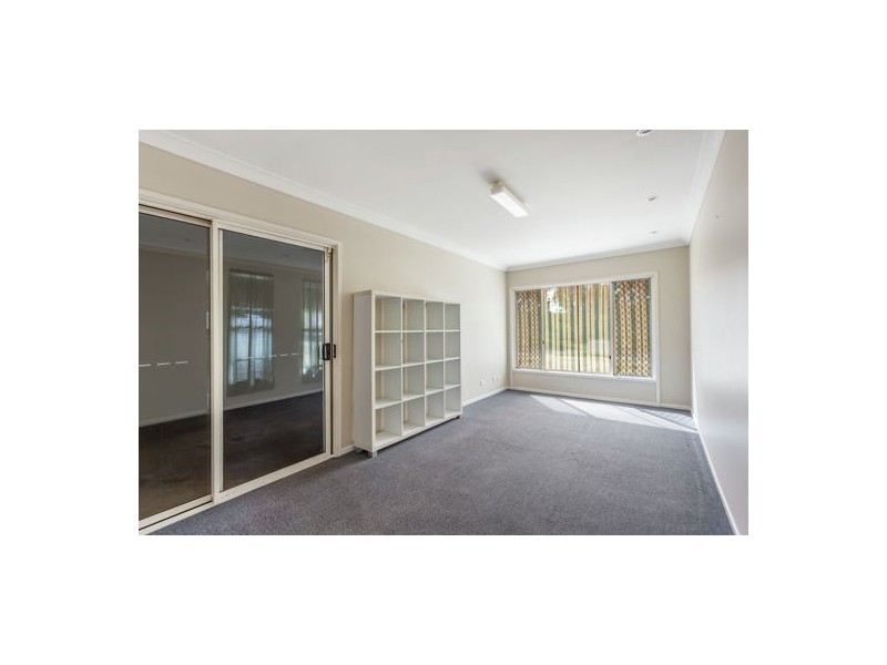 9 Bradton Court, Withcott QLD 4352