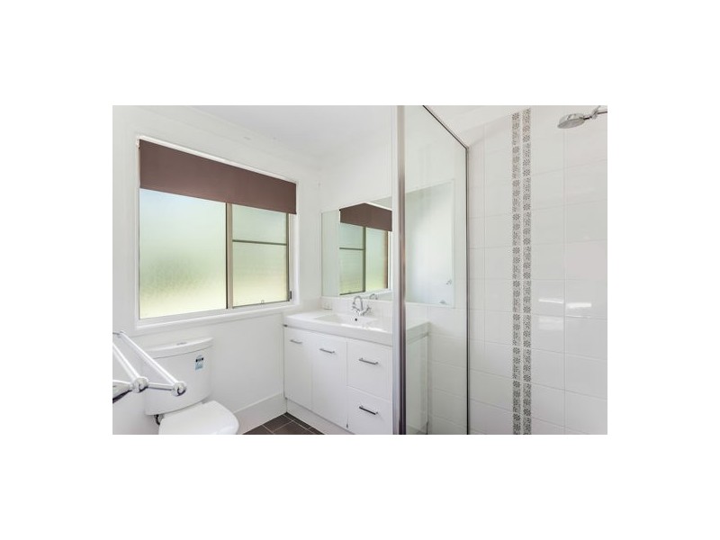 9 Bradton Court, Withcott QLD 4352