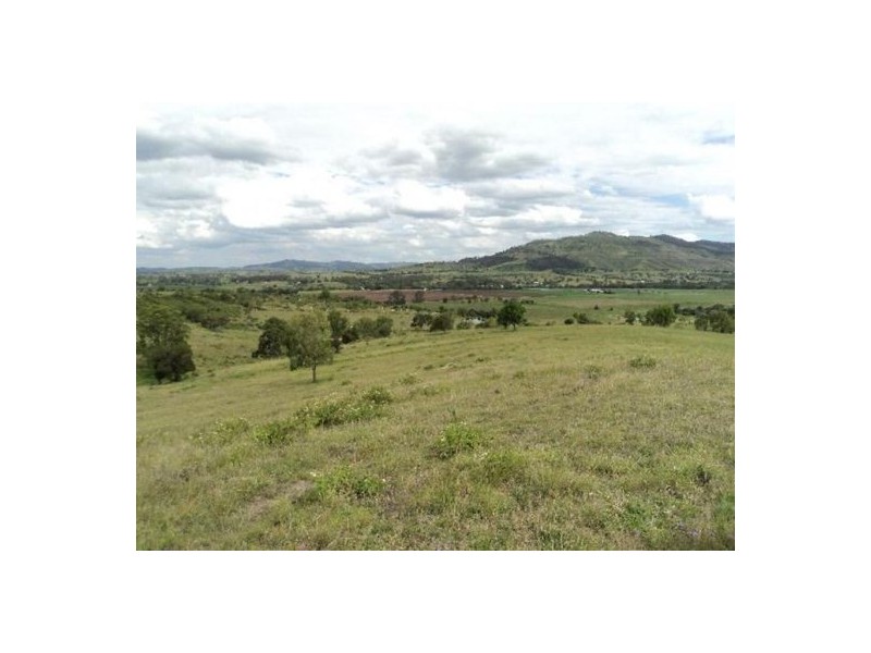 174 Ma Ma Lilydale Rd, Ma Ma Creek QLD 4347