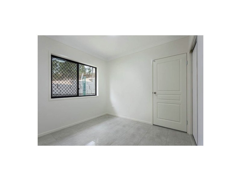 15 Dolleys Road, Withcott QLD 4352
