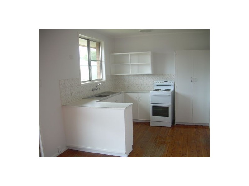 8583 Warrego Highway, Withcott QLD 4352