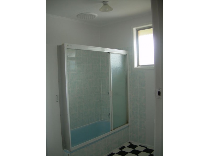 8583 Warrego Highway, Withcott QLD 4352