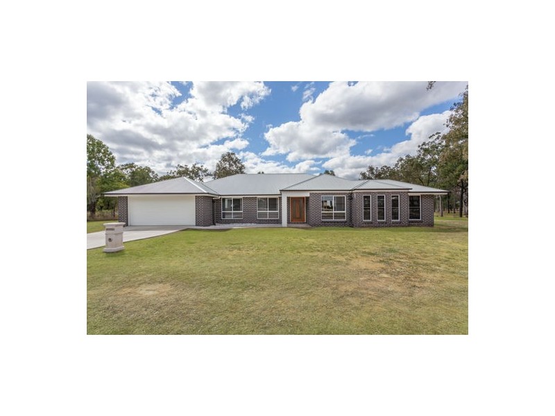 20 Kimdonn Drive, Withcott QLD 4352