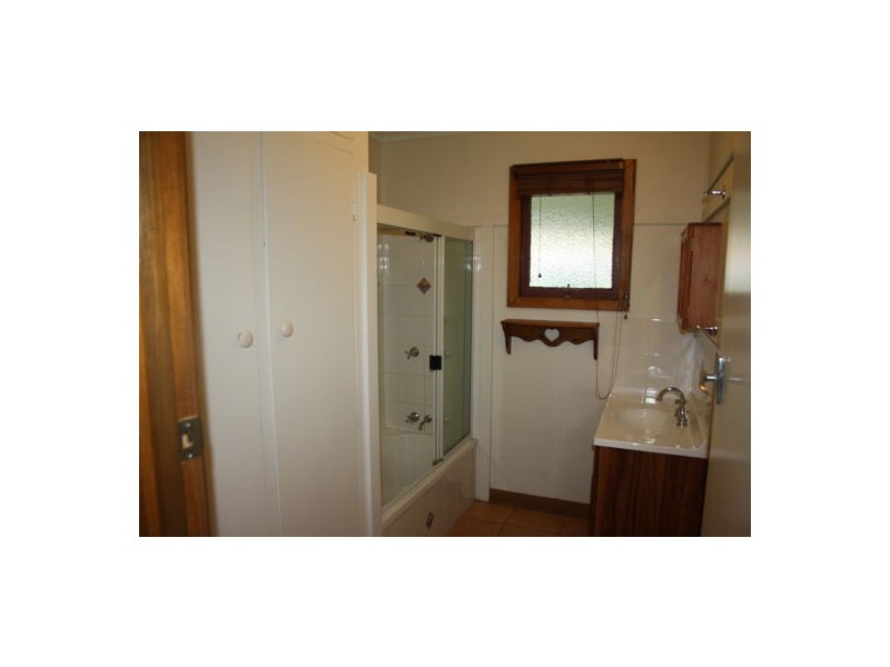 1 Buaraba Street, Gatton QLD 4343