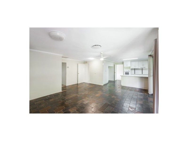 2 Stewart, Withcott QLD 4352