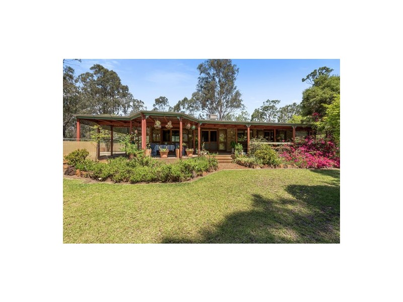 43 Goodsirs Rd, Murphys Creek QLD 4352