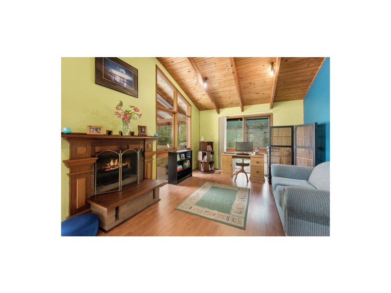 43 Goodsirs Rd, Murphys Creek QLD 4352