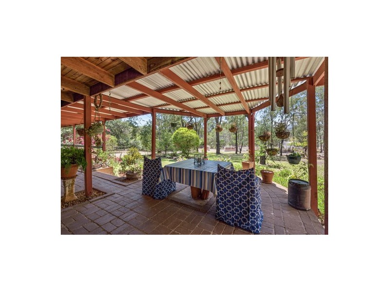 43 Goodsirs Rd, Murphys Creek QLD 4352