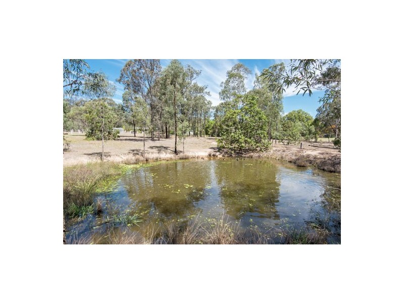 43 Goodsirs Rd, Murphys Creek QLD 4352