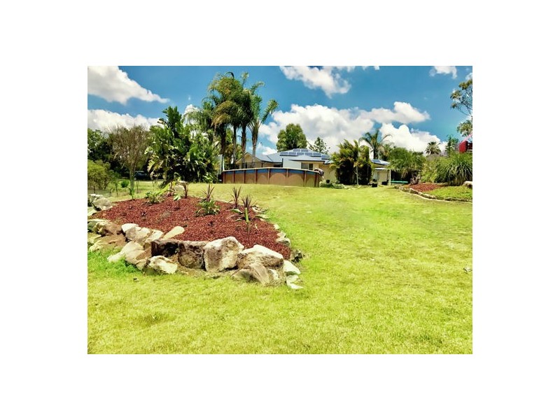 4 May Court, Withcott QLD 4352