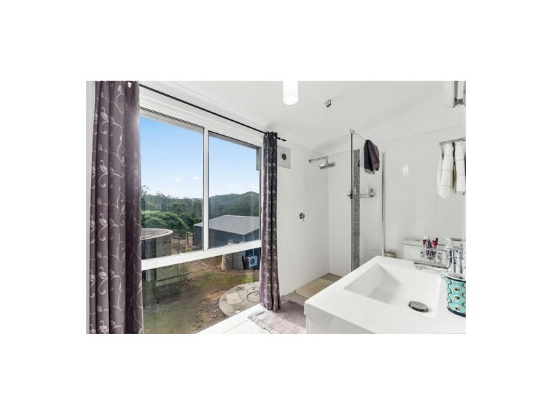 776 Sandy Creek Rd, Grantham QLD 4347