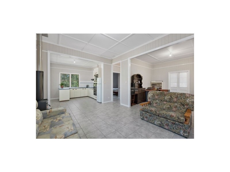 285 Murphys Creek Road, Postmans Ridge QLD 4352