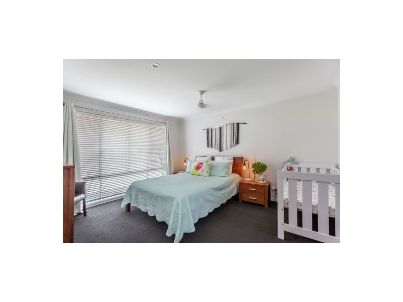 3 Pepperwood Place, Withcott QLD 4352
