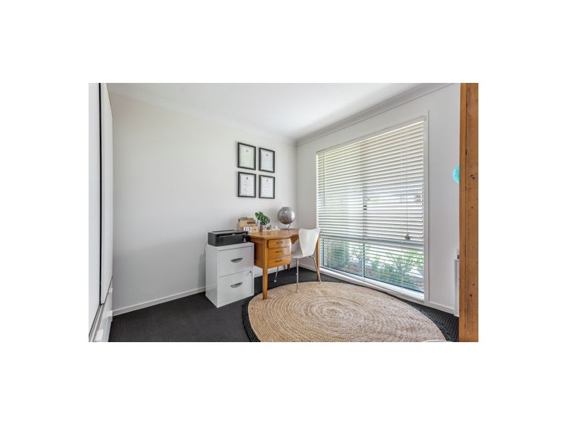 3 Pepperwood Place, Withcott QLD 4352