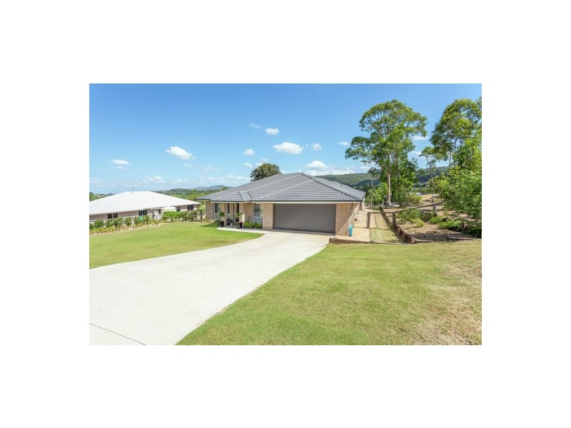 3 Pepperwood Place, Withcott QLD 4352