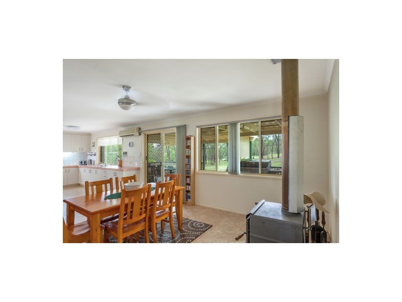 17 Squires Road, Lockyer QLD 4344