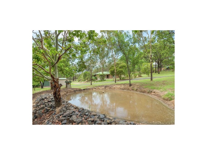 17 Squires Road, Lockyer QLD 4344