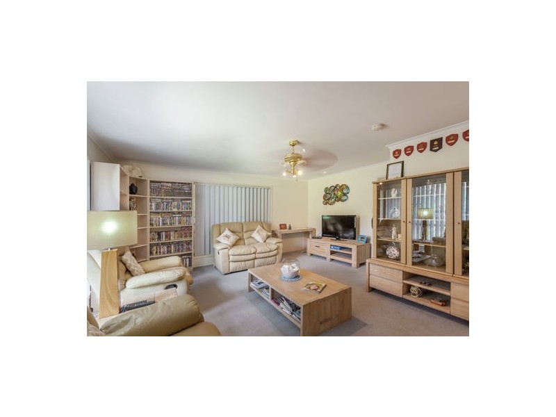 17 Squires Road, Lockyer QLD 4344
