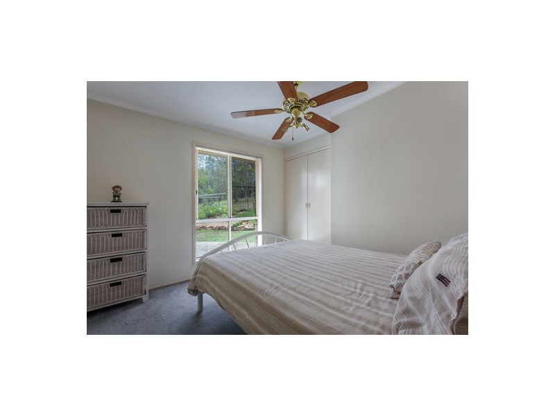 17 Squires Road, Lockyer QLD 4344