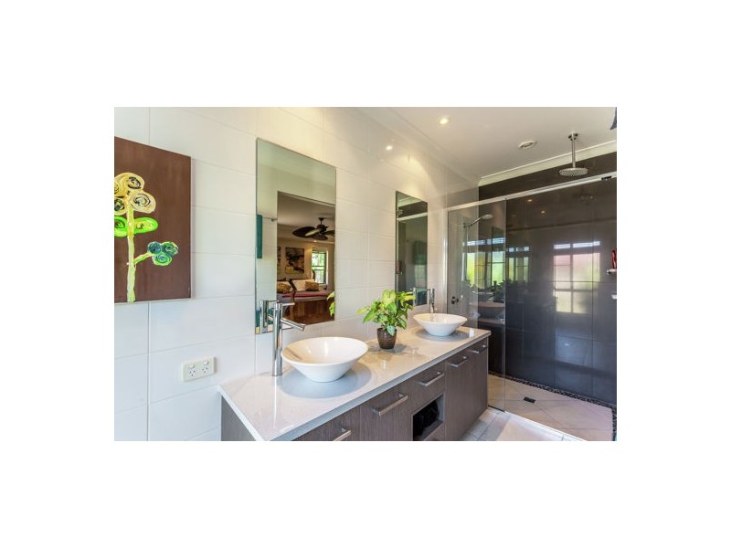 49 Parkridge Drive, Withcott QLD 4352