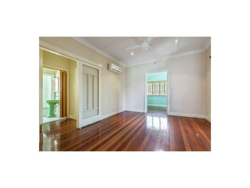 21 Squires Road, Lockyer QLD 4344