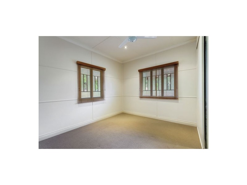 21 Squires Road, Lockyer QLD 4344