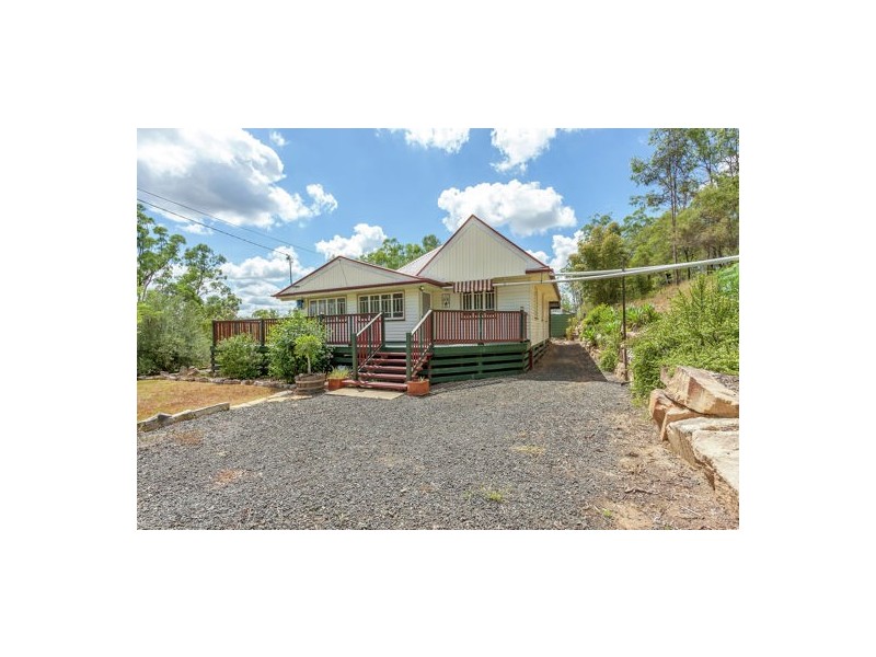 21 Squires Road, Lockyer QLD 4344