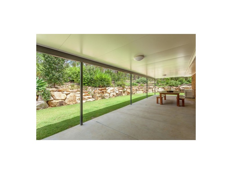 105 Koreelah St, Upper Lockyer QLD 4352