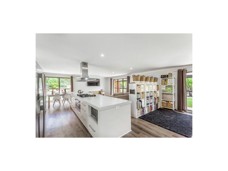 105 Koreelah St, Upper Lockyer QLD 4352
