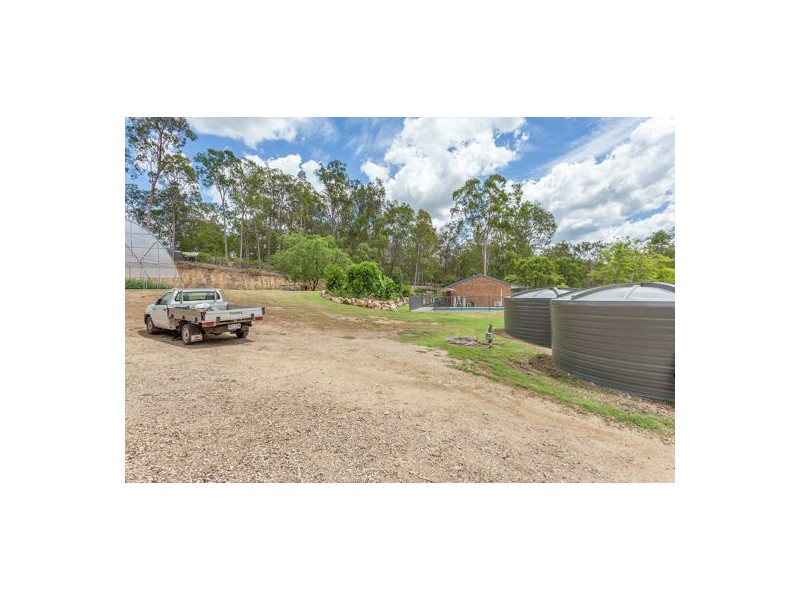 105 Koreelah St, Upper Lockyer QLD 4352