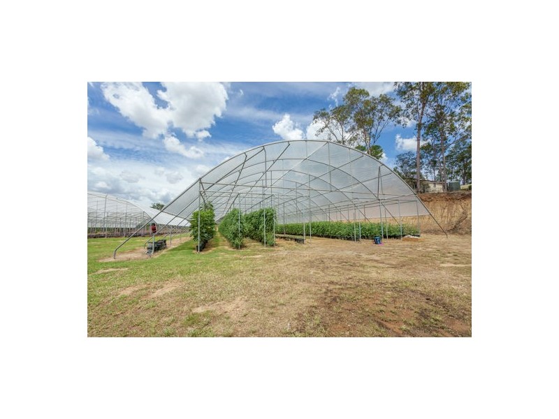 105 Koreelah St, Upper Lockyer QLD 4352