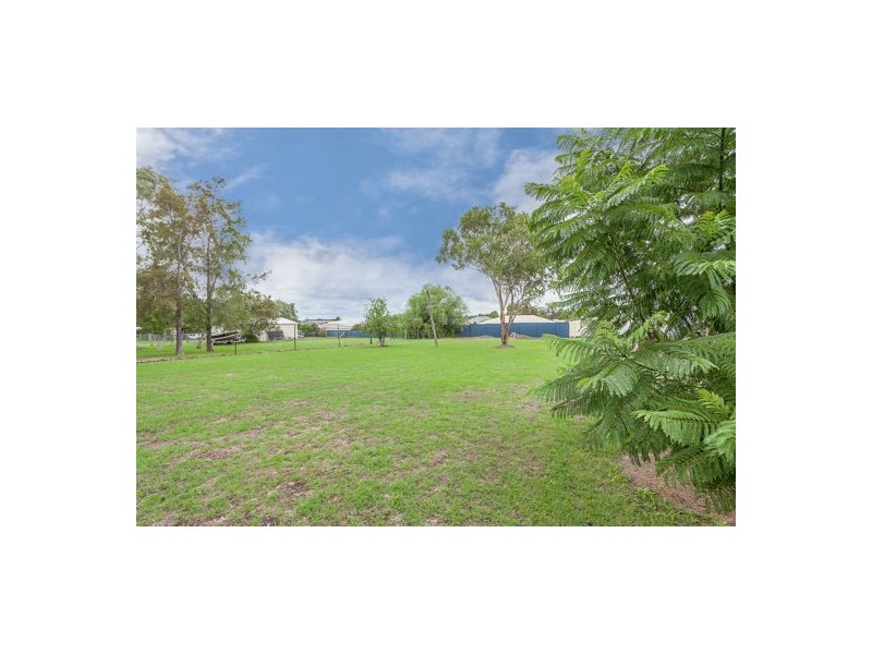 10 Campbell Street, Pittsworth QLD 4356